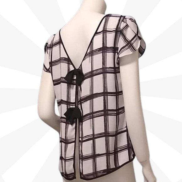 Heart Soul White Top Short Sleeve Round Neck Back Cut Out Bows Size Small - Picture 1 of 6